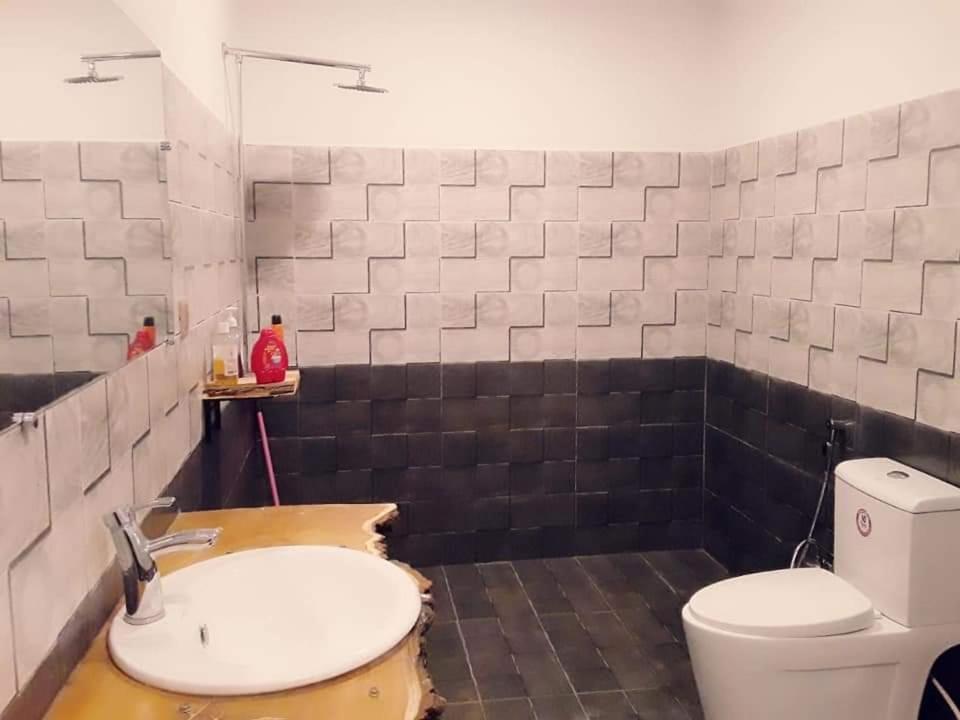 Hotel Reego Скарду Екстериор снимка
