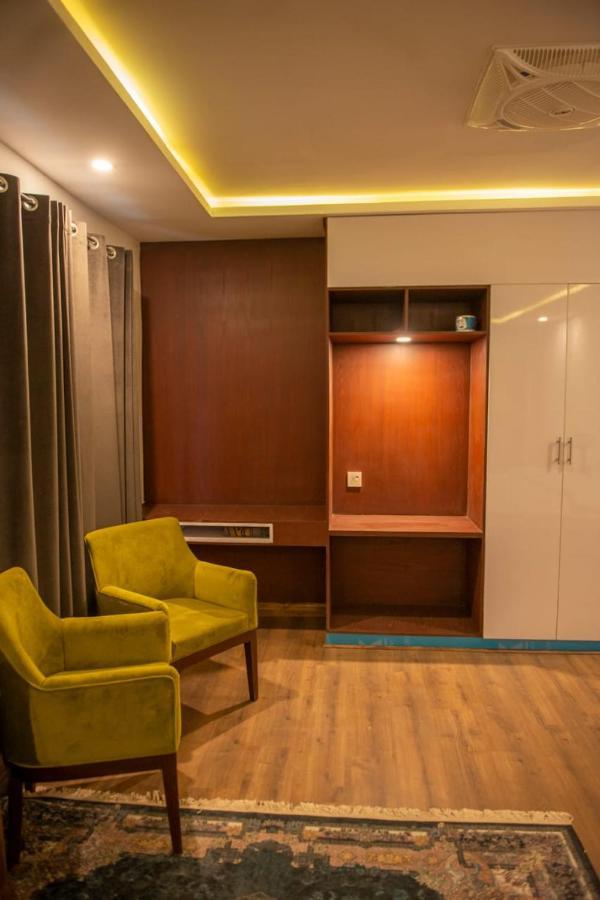 Hotel Reego Скарду Екстериор снимка