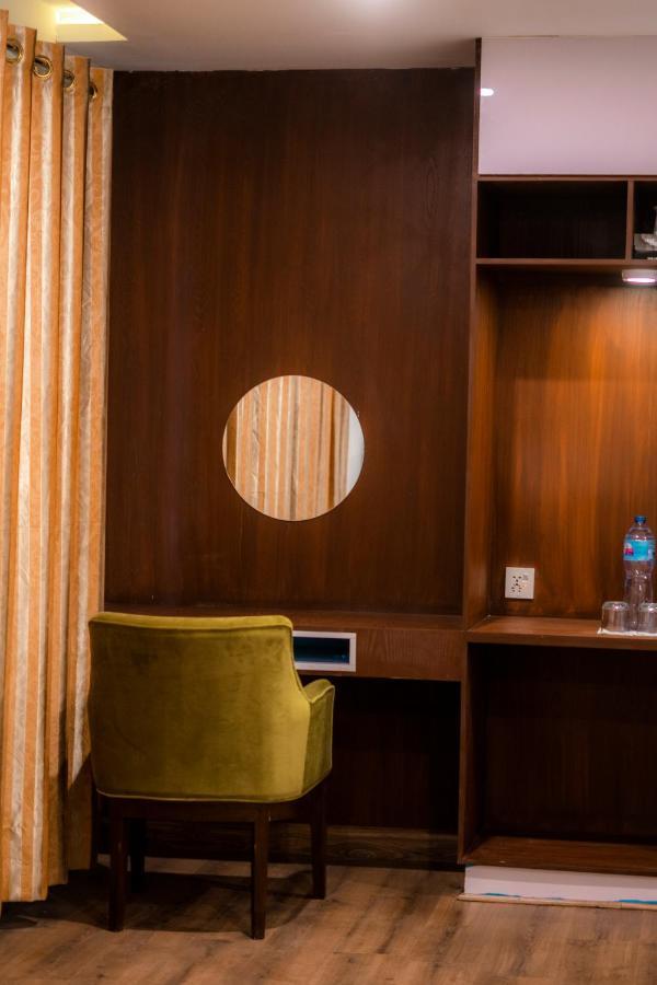 Hotel Reego Скарду Екстериор снимка
