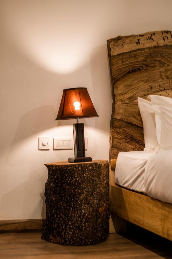 Hotel Reego Скарду Екстериор снимка