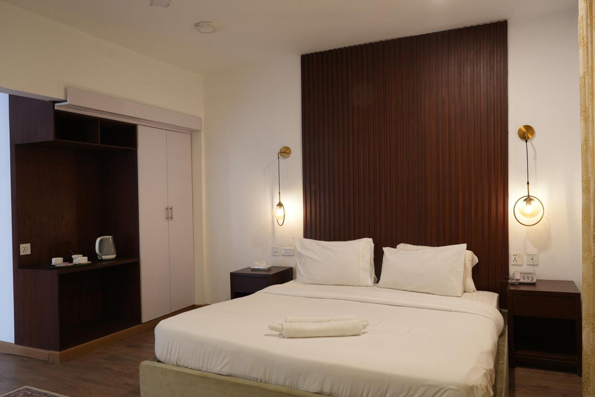 Hotel Reego Скарду Екстериор снимка